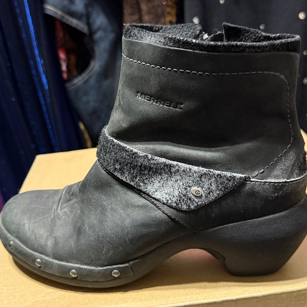 Merrell Performance Luxe Black Wash Leather Studded Ankle Bootie Size 8